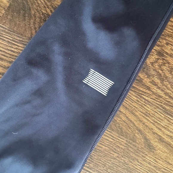 Savage x Fenty sport leggings size M - Picture 4 of 4